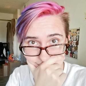 Meet your Posher, Alston